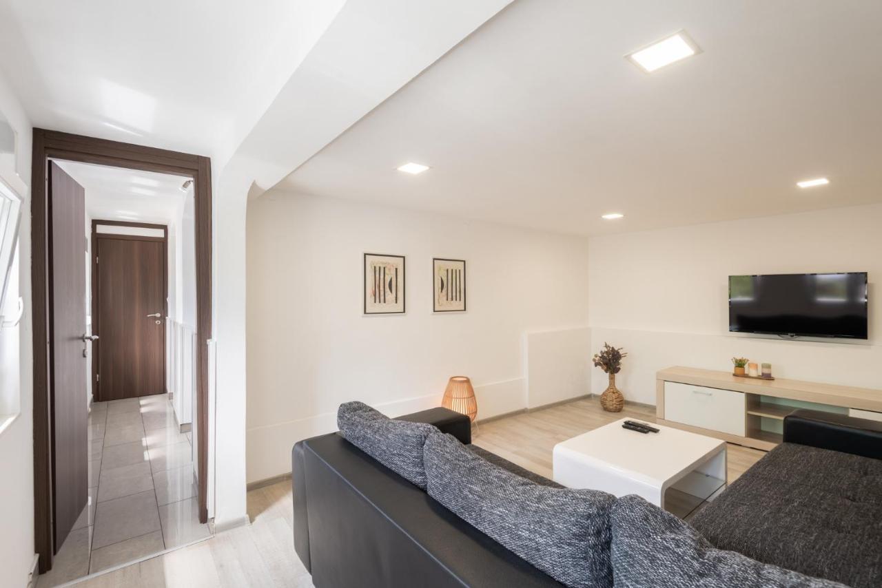 Apartment N&T Pula Zewnętrze zdjęcie